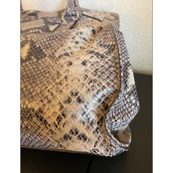 Michael Kors Gray Snakeskin Silver Hardware Large Hamilton Bag - Picture 9 of 16